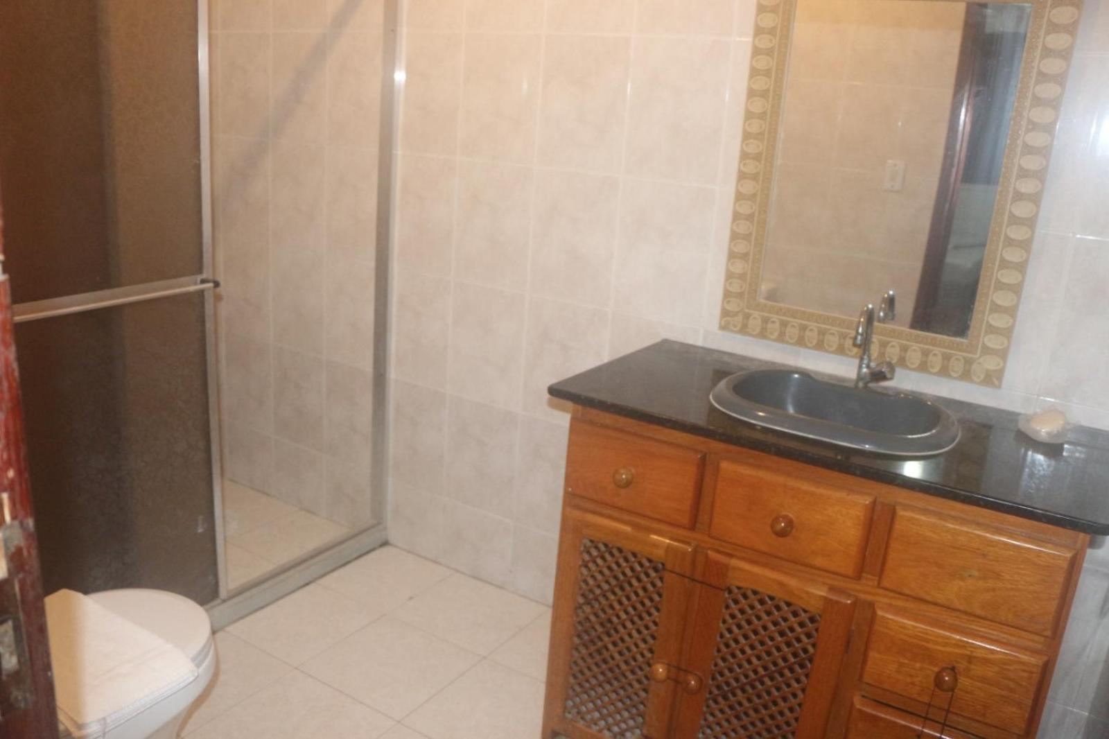 Casa Aconchegante No Pero Prox E Comercio Сasa de vacaciones *