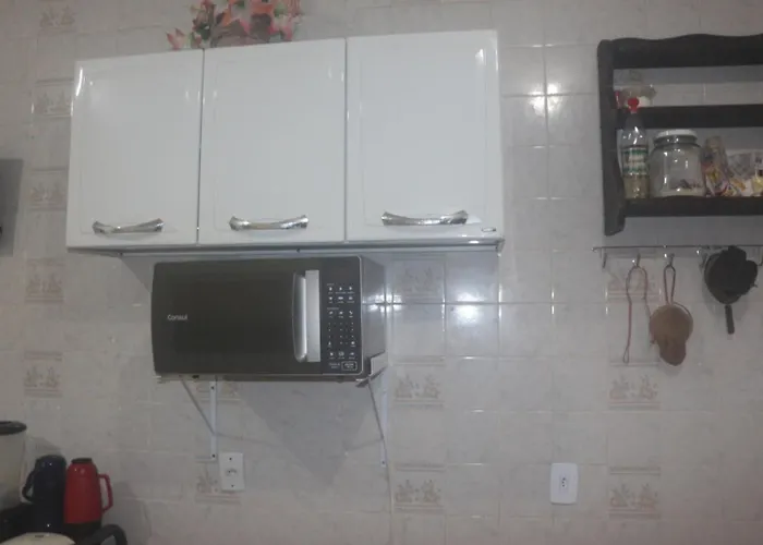 Casa Aconchegante No Pero Prox Praia E Comercio